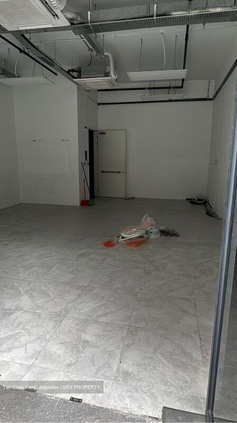 Riverfront Residences (D19), Retail #481172201